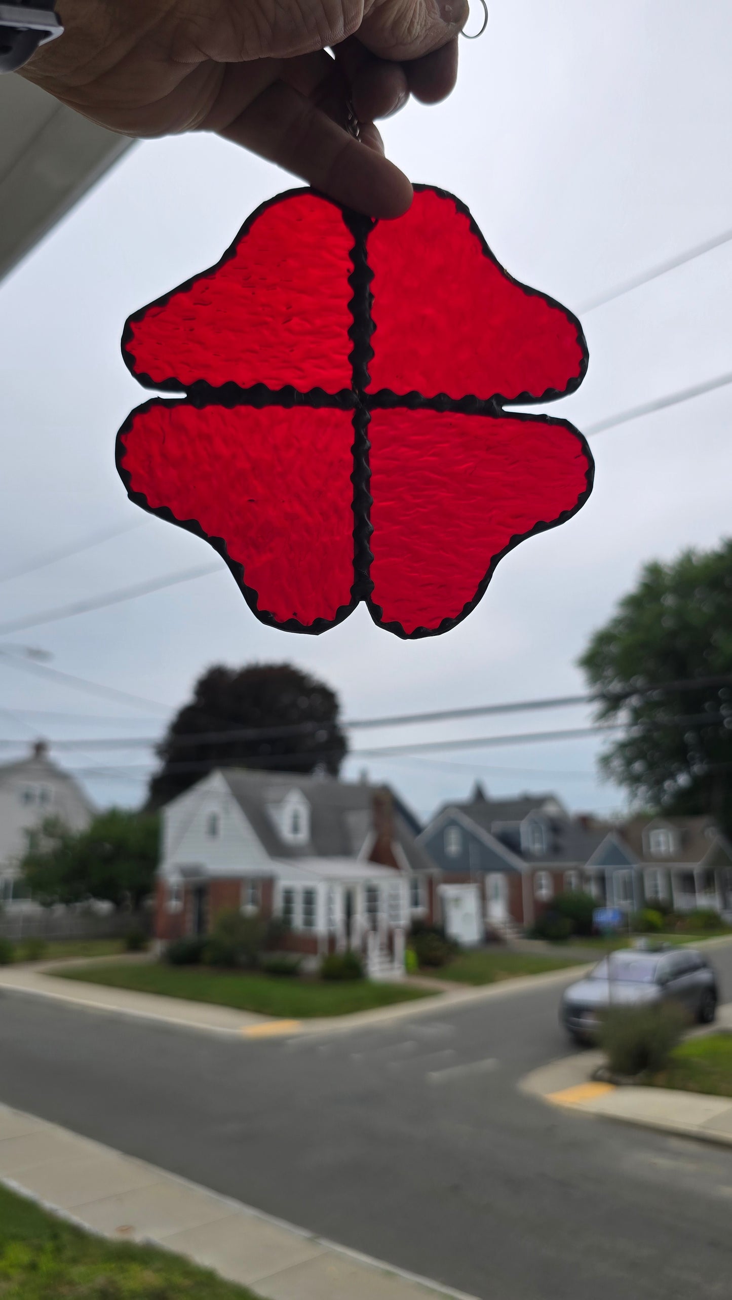 4 petal flower  - stylized dogwood.