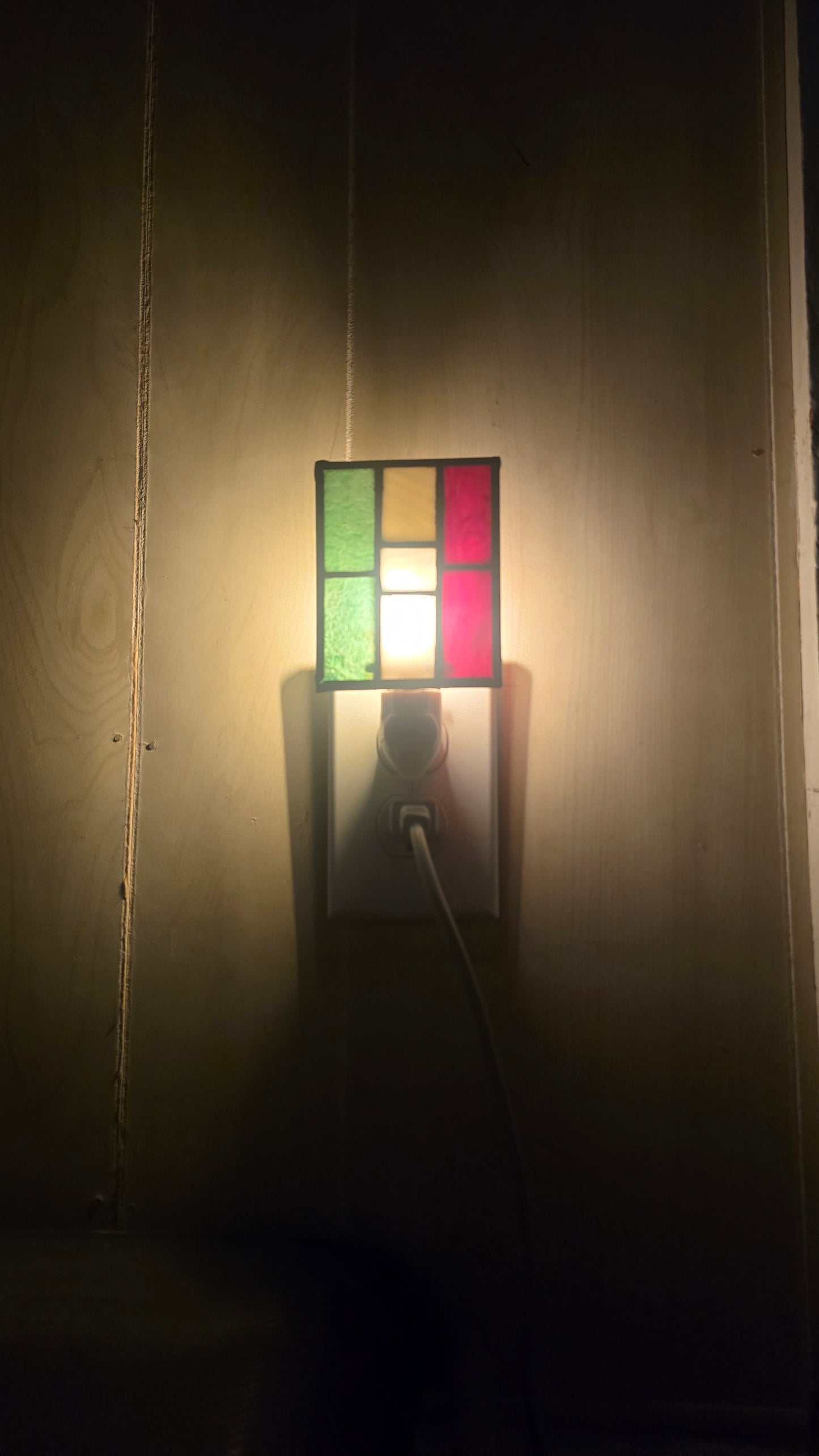 Italian Tricolor Stained‑Glass Nightlight — Two Base Styles
