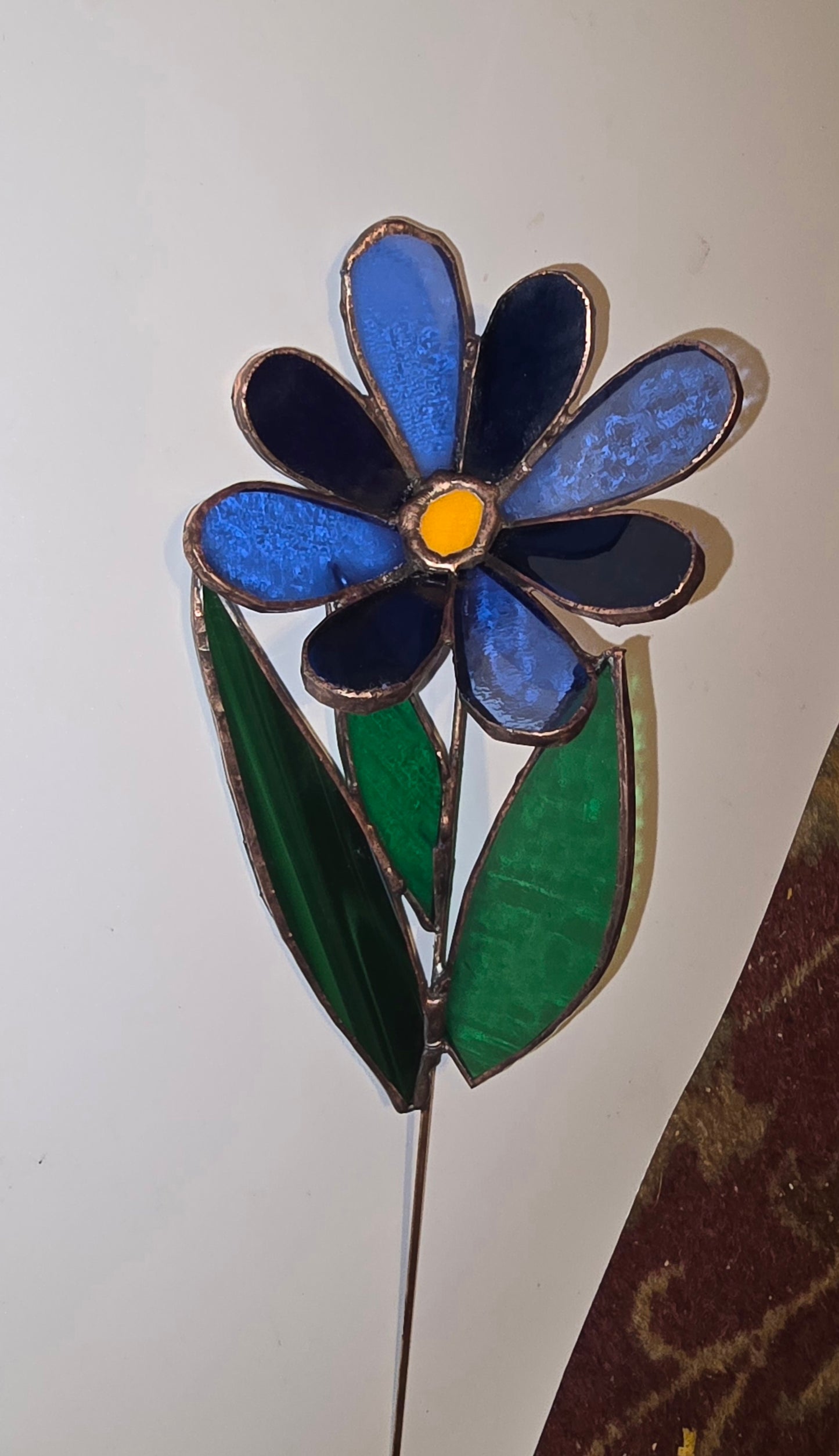 Blue Petal Stained Glass Flower with Leaves – 3D Sculpture