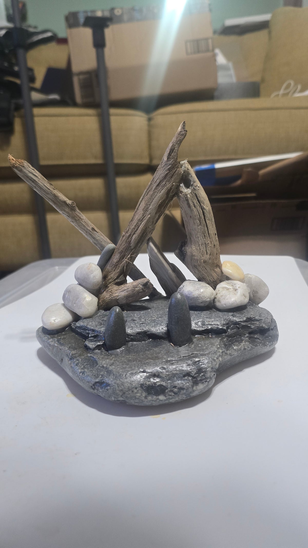 Layered stone glass stand - Version 3
