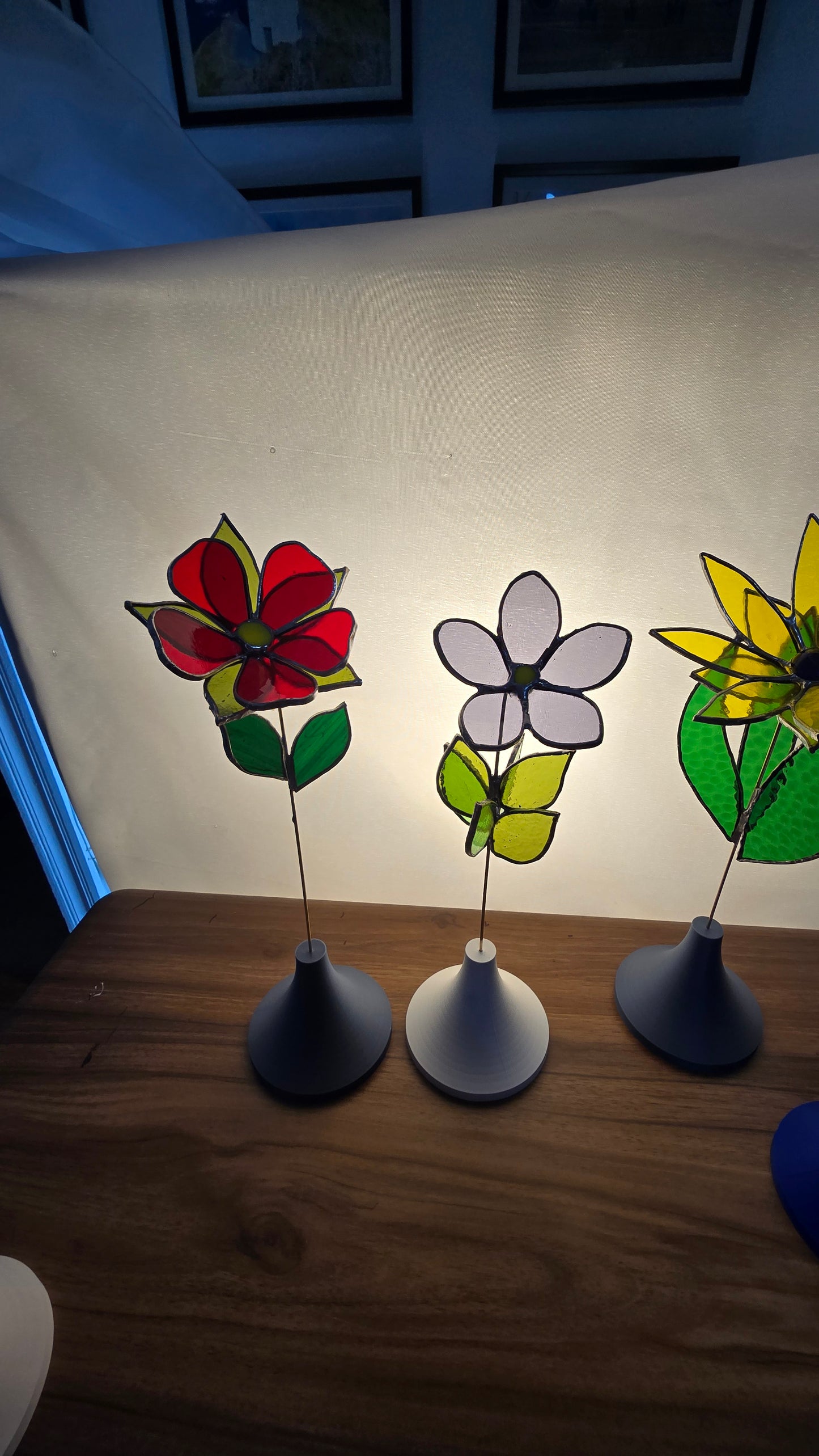 Stained Glass Flower with Brass Stem – Handcrafted Art in Custom Base